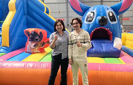 International Cooperation, Quality Proven | Mr. Smith, a UK Client, Visits Huasheng Amusement Equipment Factory for On-Site Inspection