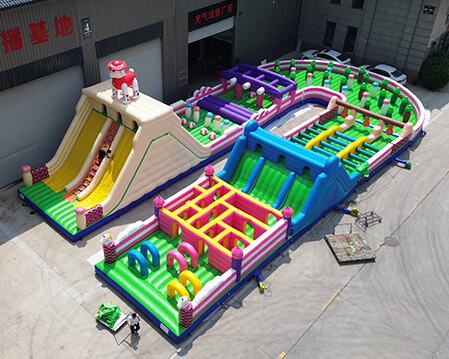 15×30m Inflatable Land Obstacle Course